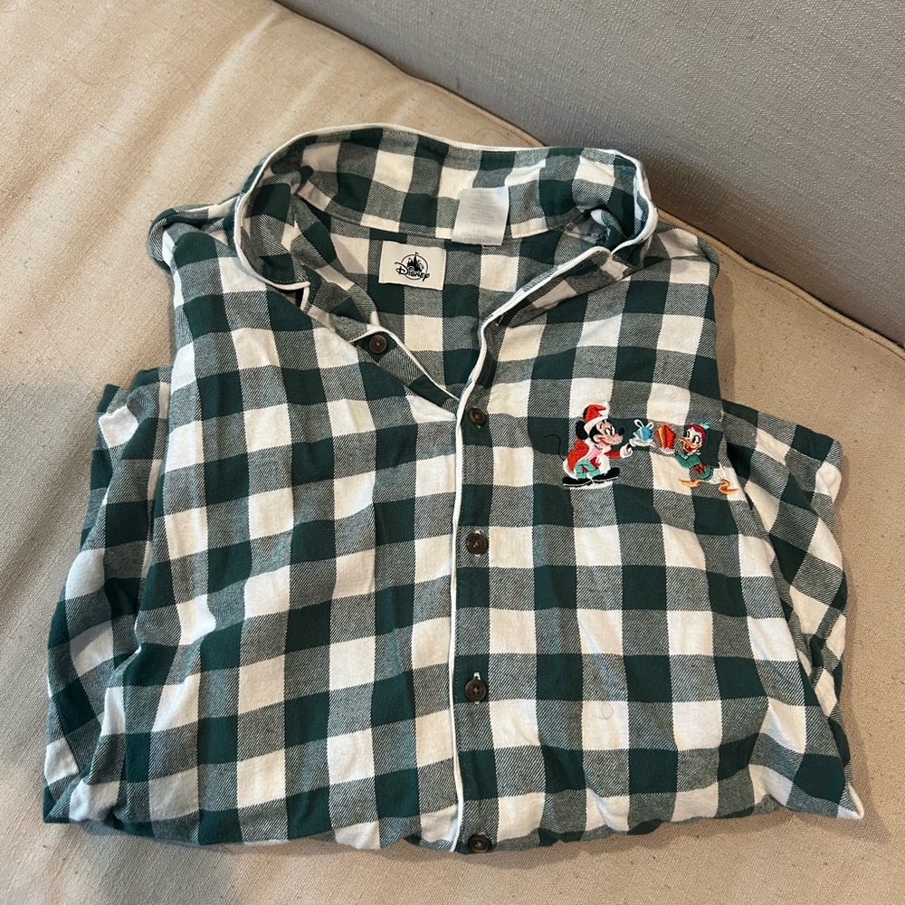 Disney Minnie Mouse and Daisy Duck Festive Pajamas - Picture 6 of 13